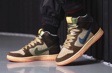 sb dunk turdunken